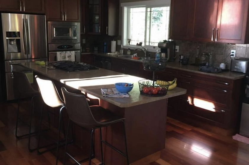 BEFORE PHOTO of Cabinet Refinishing Project by Bay Area Kitchen Cabinet Refinish Masters. Call 510-880-1048 to Schedule a Custom Quote. Alex Rodriguez (Owner and Cabinet Refinisher & Painter) Premier Kitchen Cabinet Refinishing and Painting Company for Residential and Commercial Projects near San Francisco, Alameda, Blackhawk, Danville, San Leandro, Alamo, Berkeley, Lafayette, San Ramon, Oakland, Orinda, Walnut Creek, Piedmont, Pleasanton, Northern California.