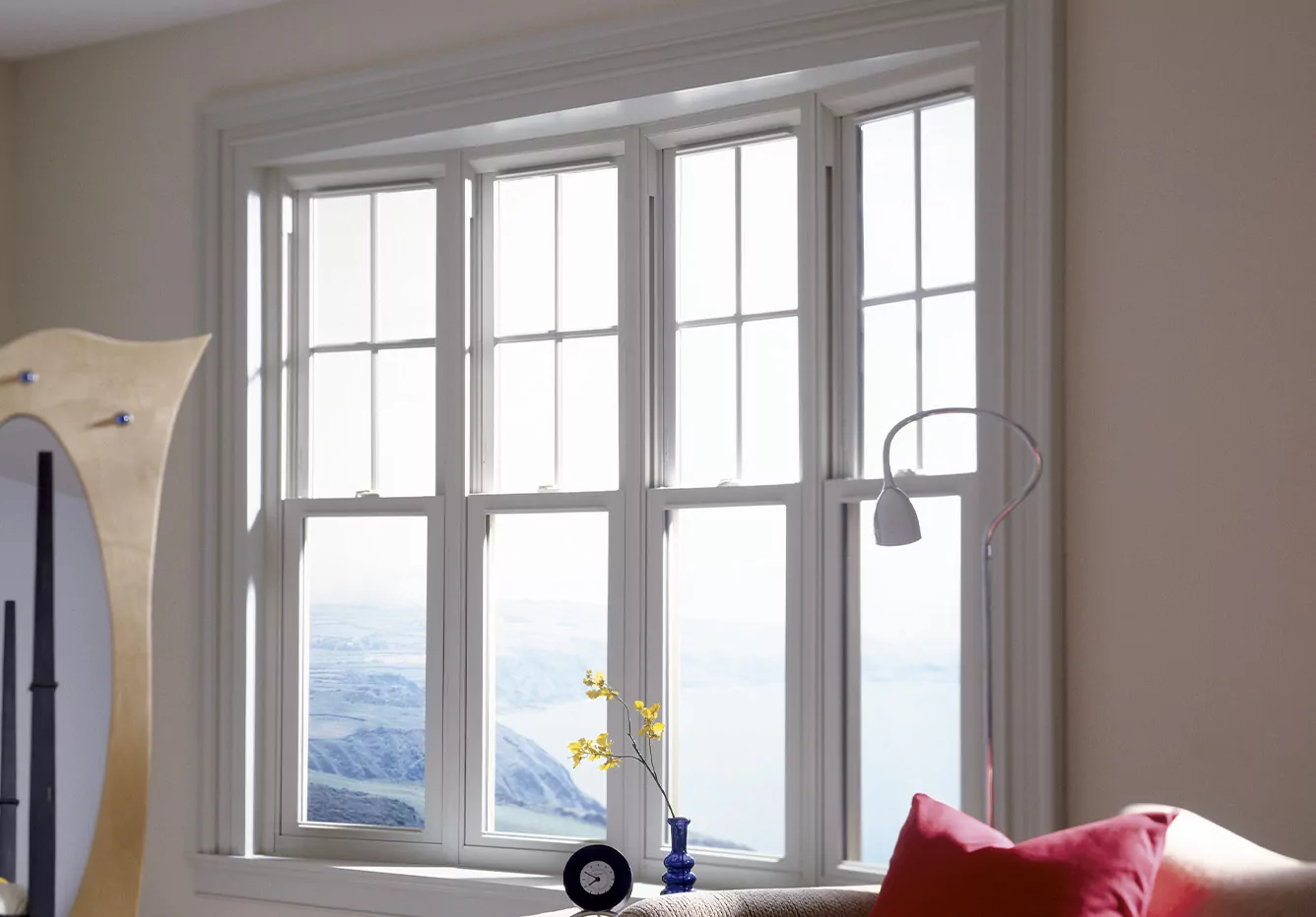 Behind-the-Scenes: Simonton® Bay and Bow Windows Sales and Installation. California Replacement Windows Authorized Dealer in Orange County. Full Service Southern California Vinyl Window Replacement Company Near Los Angeles, Riverside, South Bay, Inland Empire, Torrance, Tarzana. Free In-Home Estimate. Call 714-276-8780