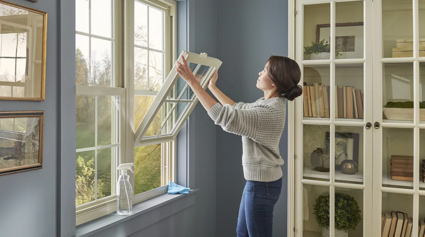 Benefits of Simonton® Vinyl Windows and Patio Doors to your Home: Easy to Maintain. Simonton® Windows Authorized Dealer. Vinyl Windows Replacement Manufacturer California Replacement Windows Los Angeles, Orange County Serving Homeowners, Contractors and Property Managers in the Southern California. Energy Efficient Vinyl Windows. Call North OC 714-276-8780 Call South OC 949-220-0109 Call Riverside 951-904-3577 Call South Bay 310-340-1655 UCLA, Beverly Hills, Bel Air, Los Angeles County, Signal Hills, Huntington Beach