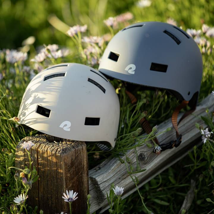 AVAILABLE FOR SALE RETROSPEC Dakota Bike Helmets - Ride Smarter, Ride Safer West Los Angeles Full-Service Local Bikes and E-Bikes Repair, Maintenance, Assembly Shop The ReCYCLIST Bike Shop We sell Used Bikes and New Bicycles. Bike Enthusiasts and Cyclists. Call: 310-905-5386