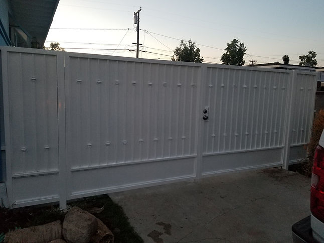 Exterior Swing Gates Fabrication & Installation by CALIFORNIA Quality Ironworks - Custom Wrought Iron Work Fabricator in Los Angeles and Pasadena. We offer services such as Pedestrian Gates, Driveway Gates, Hand Railings, Balcony Railings, and many more! We serve clients like Homeowners, Business Owners, Property Managers, Hotels. Professional Iron Worker near Long Beach, Newport Beach, Anaheim, Santa Ana, Huntington Beach, Hermosa Beach, City of Industry. Call PASADENA 626-618-8014. Call LOS ANGELES 424-622-1850. Call ORANGE COUNTY 949-787-1850.