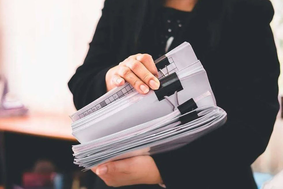 CALIFORNIA Female Private Investigators Professional Documet Retrieval Investigations Los Angeles PI License # 28192 KINSEY PRIVATE INVESTIGATIONS Company Employees Individuals Employers Businesses Corporations Attorneys Legal Teams Call: 310-626-4911