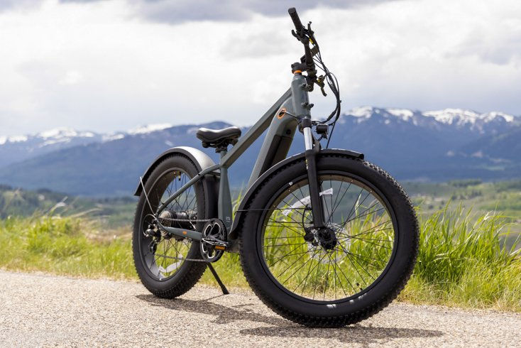 RETROSPEC® Fat Tire E-Bikes for Every West Los Angeles Cyclists Available at Affordable Bicycle and Electric Bicycle Assembling Shop. RETROSPEC® Authorized Dealer. RETROSPEC® E-Bike Test Ride. Full Service Local E-Bikes, Bikes, Adult Trikes, Rad Wagons, and Kids Bikes Sales, Rentals, Tune-Ups, Repair, Maintenance, and Assembly Shop near Marina del Rey, Santa Monica, Playa Vista, Beverly Hills, Venice Beach, UCLA, Culver City, Playa del Rey, Westside, Venice, Calabasas, Brentwood 90066. Call: 310-857-2688