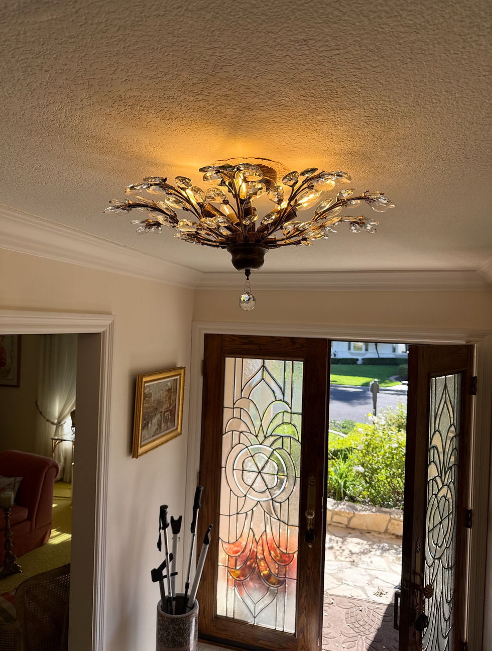 Lou's SOUTH BAY Electric Inc. SANTA ANA 92701 Professional Custom Ceiling Light Installation Company Certified C-10 Electrical Contractors Locally Owned Electrician Specialists Los Angeles Orange County Call: 310-996-8911