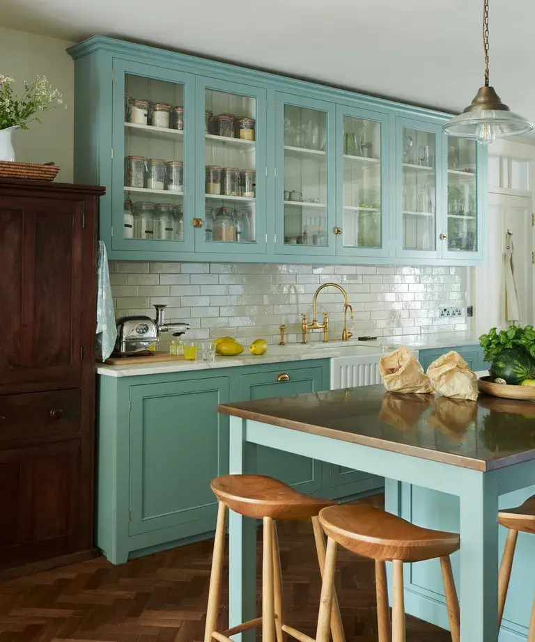 CELEBRITY INSPIRATION: Jennifer Garner's Blue Kitchen Cabinets. The Kitchen Cabinet Refinish Masters. Division of Furniture Tech. Alex Rodriguez - Owner and Kitchen Cabinet Refinisher and Painter. Bay Area's Premier & Trusted Kitchen Cabinet Refinishing and Painting Partner. We serve Homeowners, General Contractors, Property Managers, Interior Designers, Realtors, Hotels, and many more near Alameda, Blackhawk, San Mateo, Danville, San Leandro, Alamo, Berkeley, Lafayette, San Ramon, Oakland, Walnut Creek. Call 510-880-1048