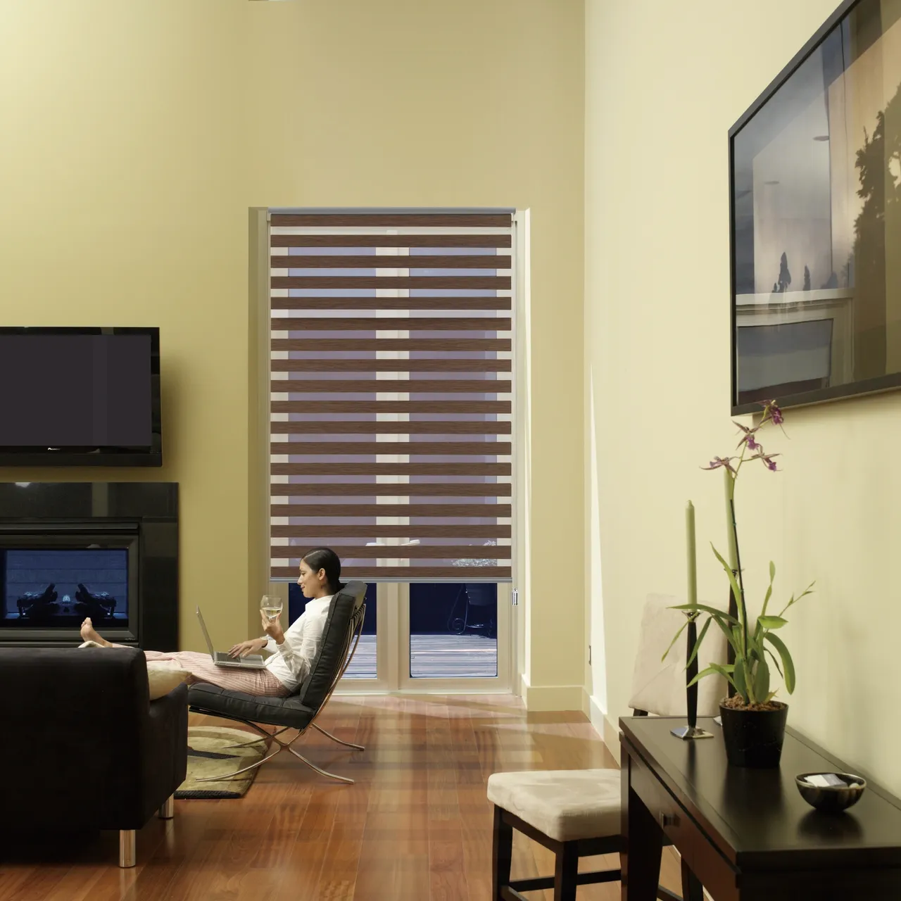 California Replacement Windows is a Full Service Vinyl Window and Patio Door Replacement Company and Authorized Dealer of ElCielo® Shades - The Professional and High-Quality Window Treatments Manufacturer Since 1990. Orange County, Los Angeles, Tustin, Long Beach, Newport Beach, Pasadena, Riverside, South Bay, Southern California. 714-276-8780