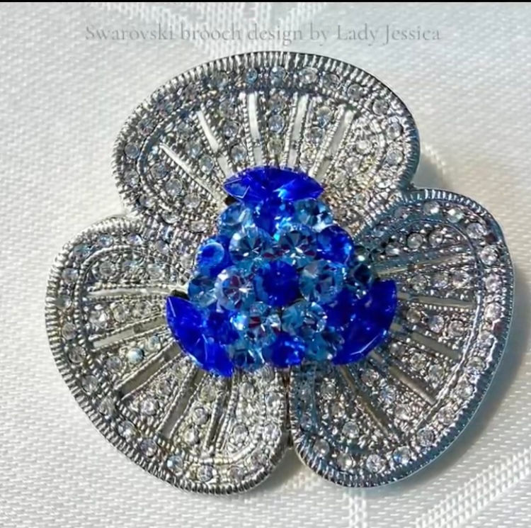 Beautiful Brooch by Lady Jessica