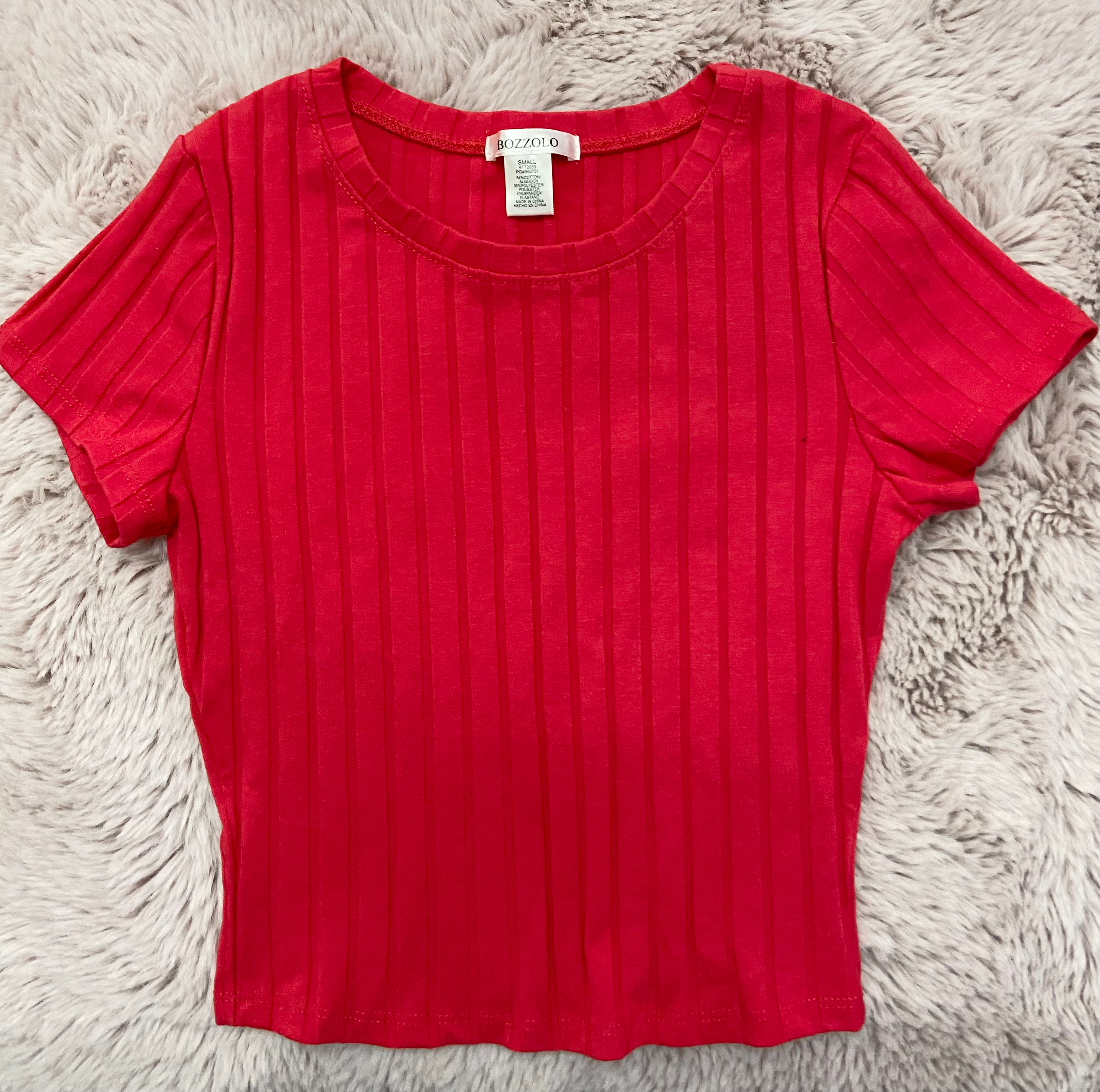 Red striped short-sleeved crew neck t-shirt 👠👗👒