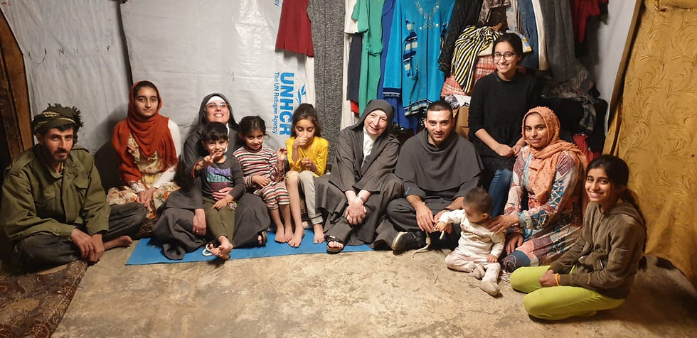 Con amici famiglia siriana