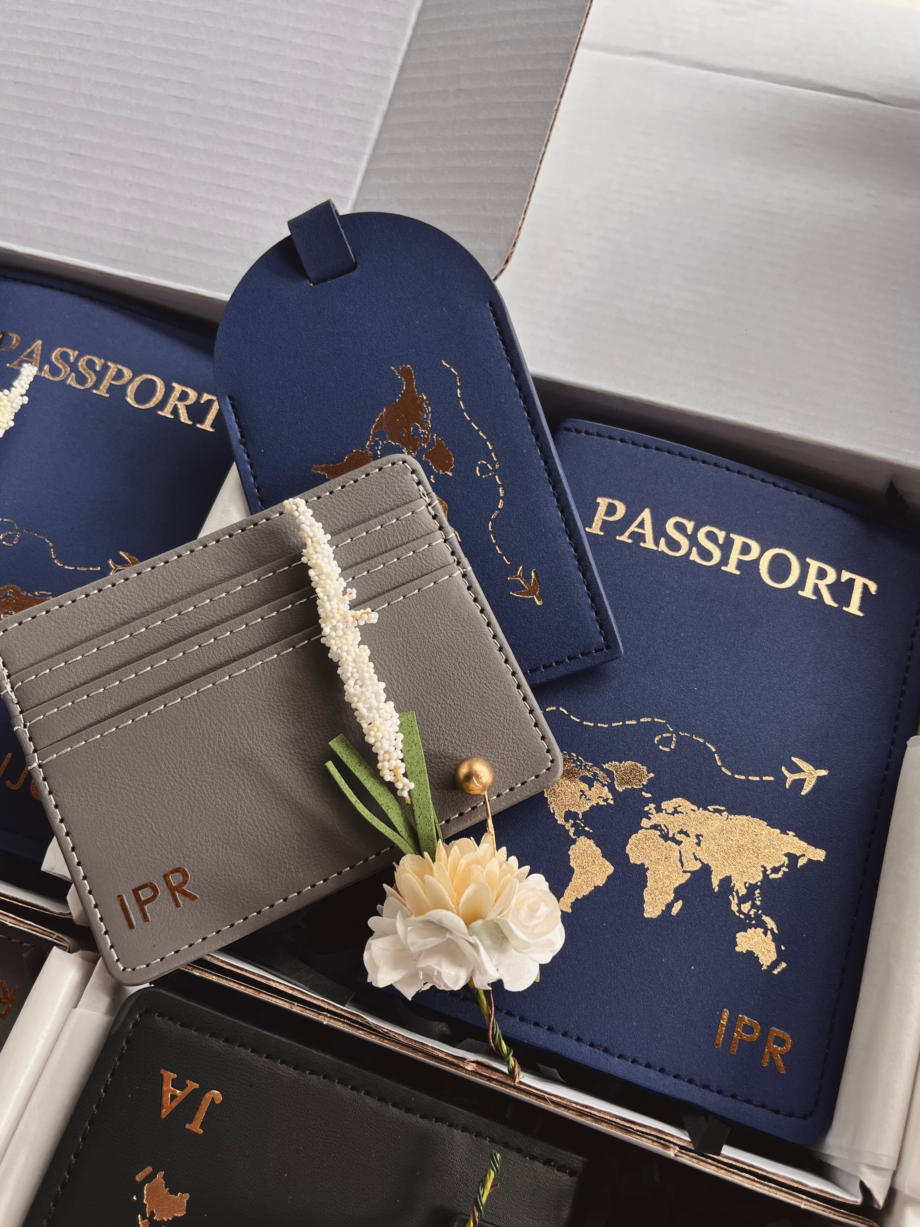 Travel Set and Card Wallet