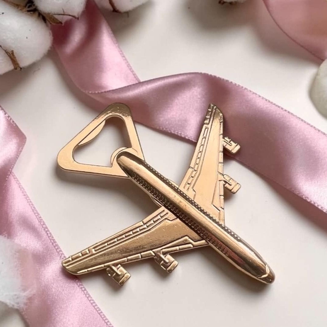 Solo Gift: Plane Bottle Opener