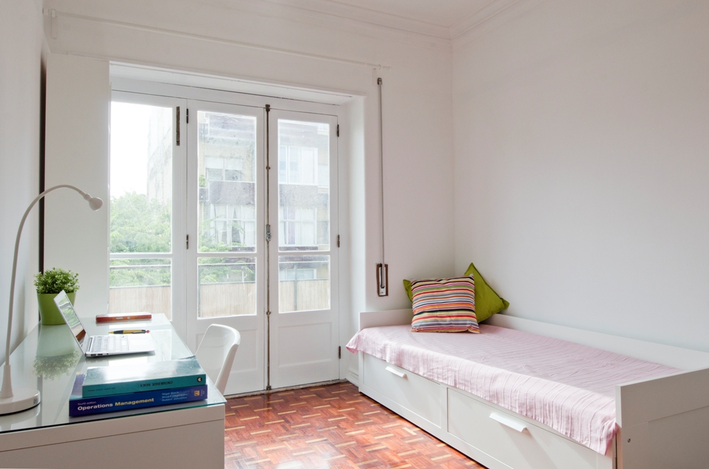 ES - Quarto.Room nºX.3 F - Foto 1.JPG