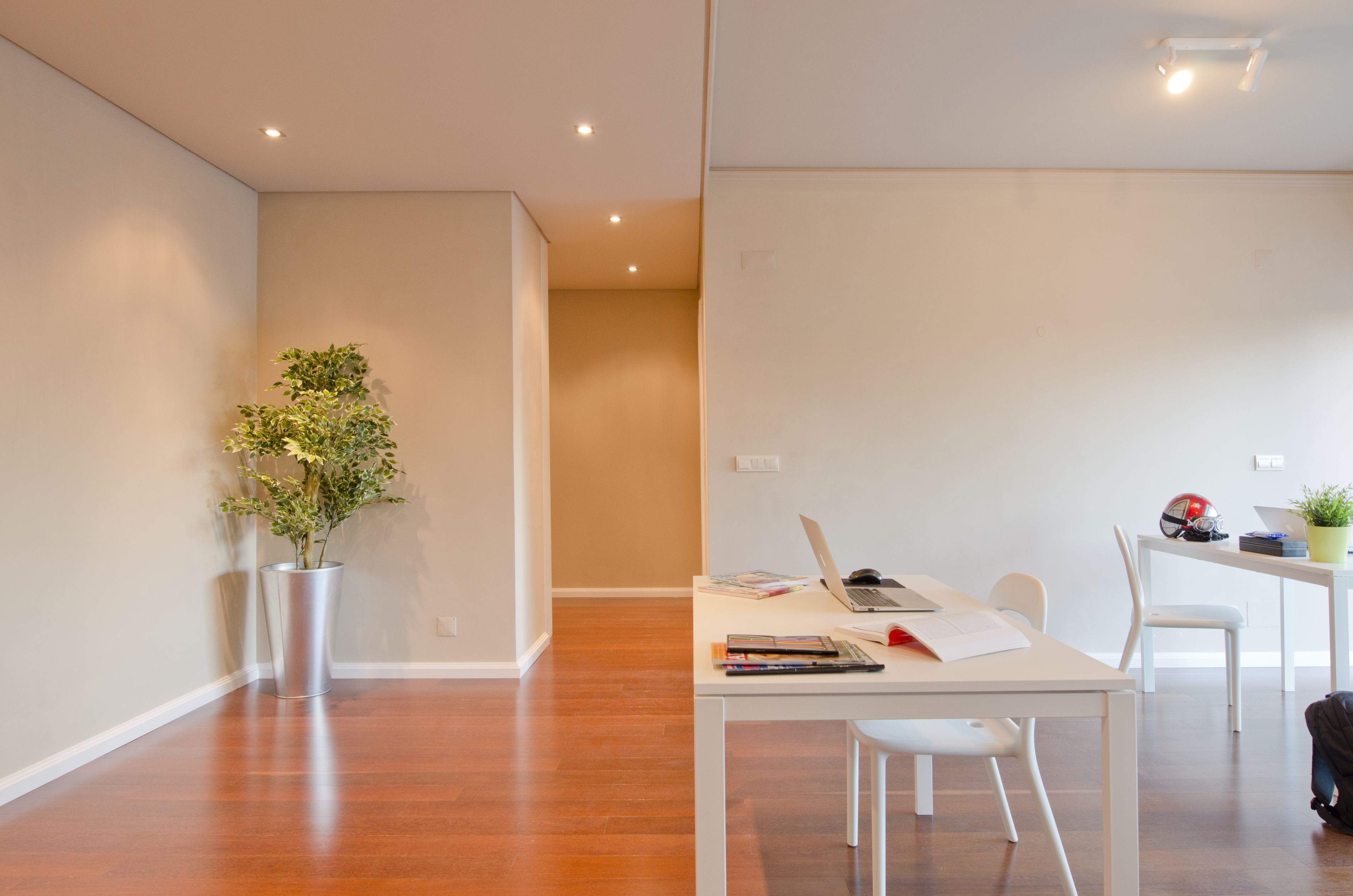 PE - Geral - Sala trabalhos. Working area - Foto 4.JPG