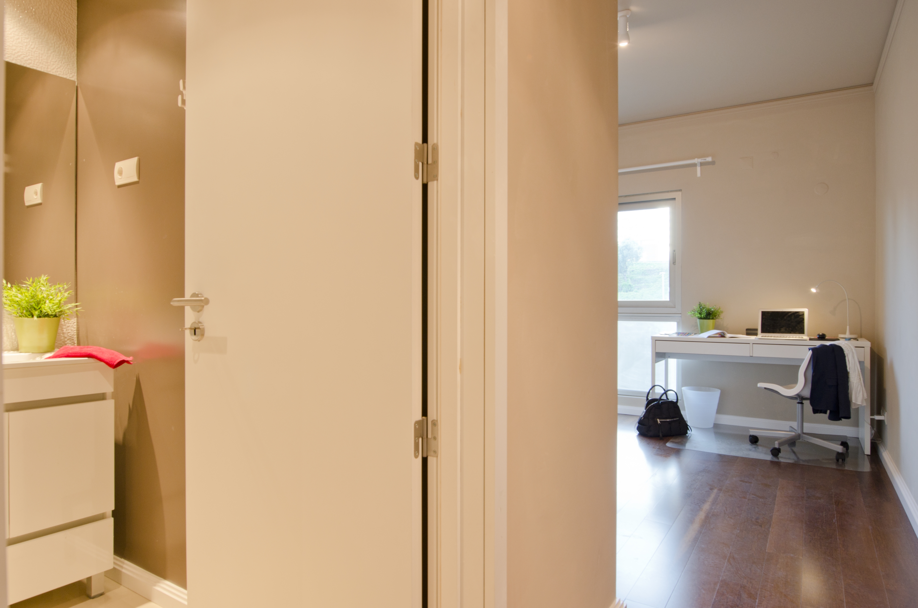 PE - Suite 4 - Foto 0.JPG