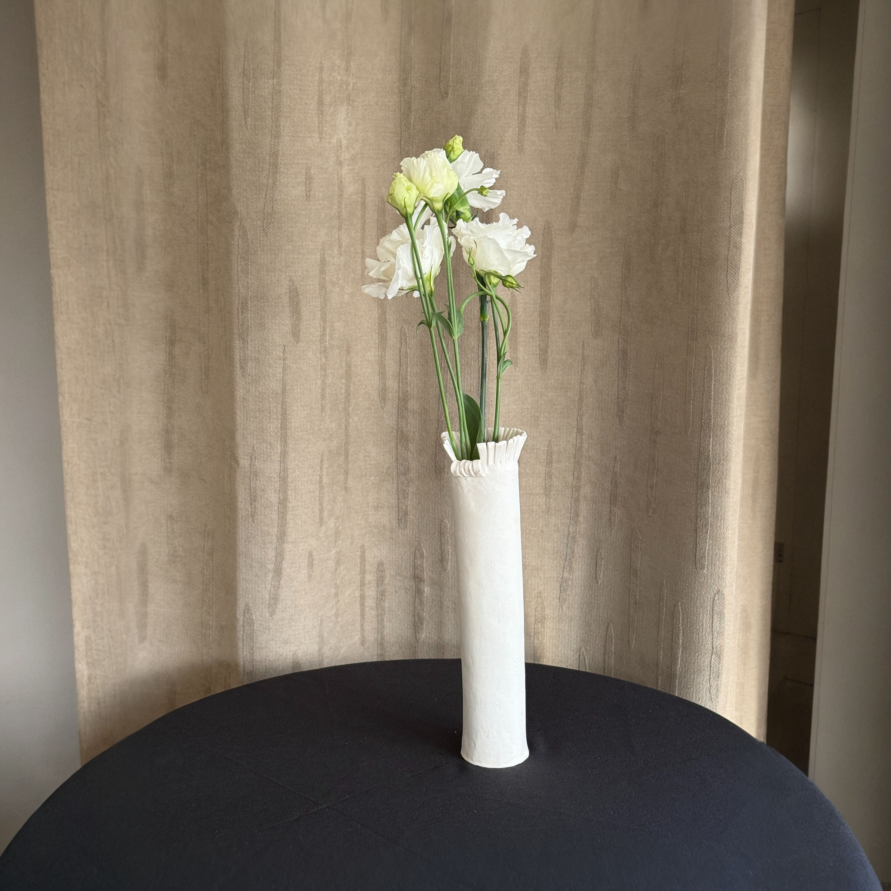 Soliflore en porcelaine frangée - Lariat