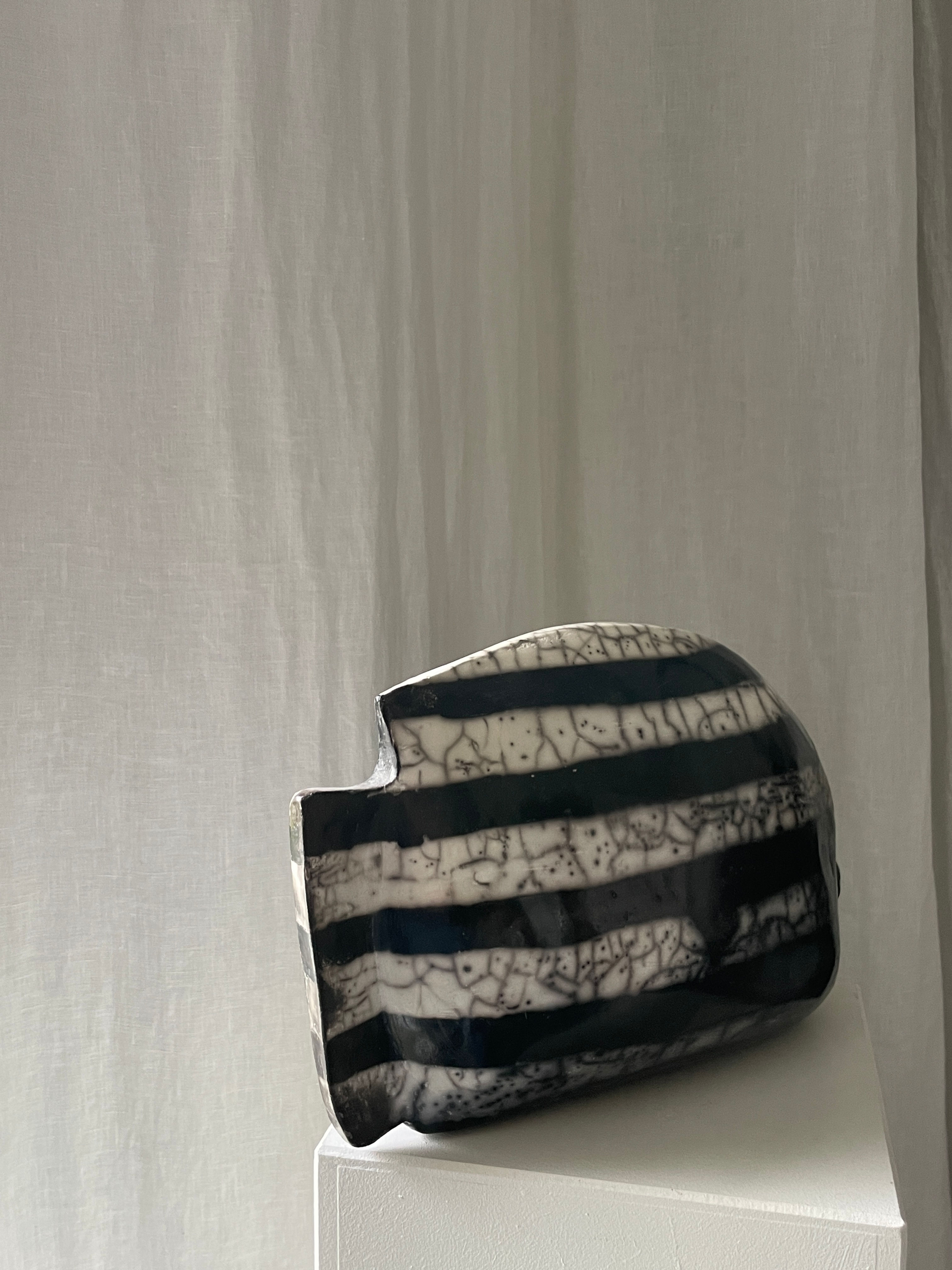 Sculpture Raku Nu I Poisson Rayé