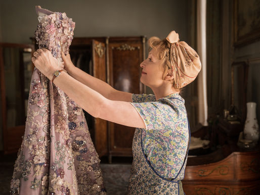 Review: 'Mrs. Harris Goes to Paris'