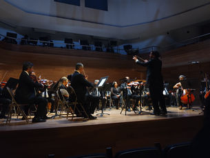 Entre danzones y boleros, el concierto de la orquesta universitaria popular