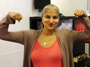Parul Somani on the day she shaved her head during breast cancer treatment in 2014