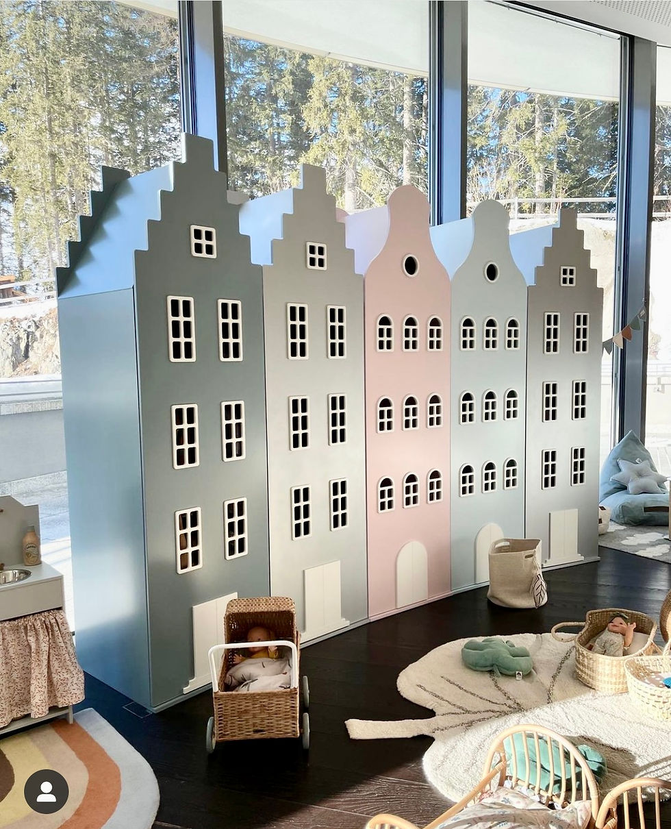 Thumbnail: Kast Klokgevel/Bellgable Pastel Blue