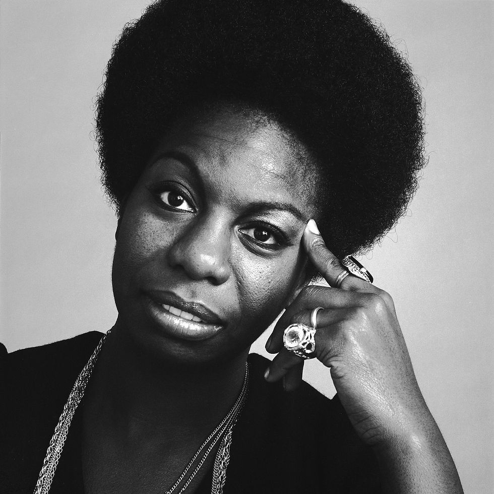 'Colourism' A Social Phenomenon: Featurism and Texturism an underlings of Colourism