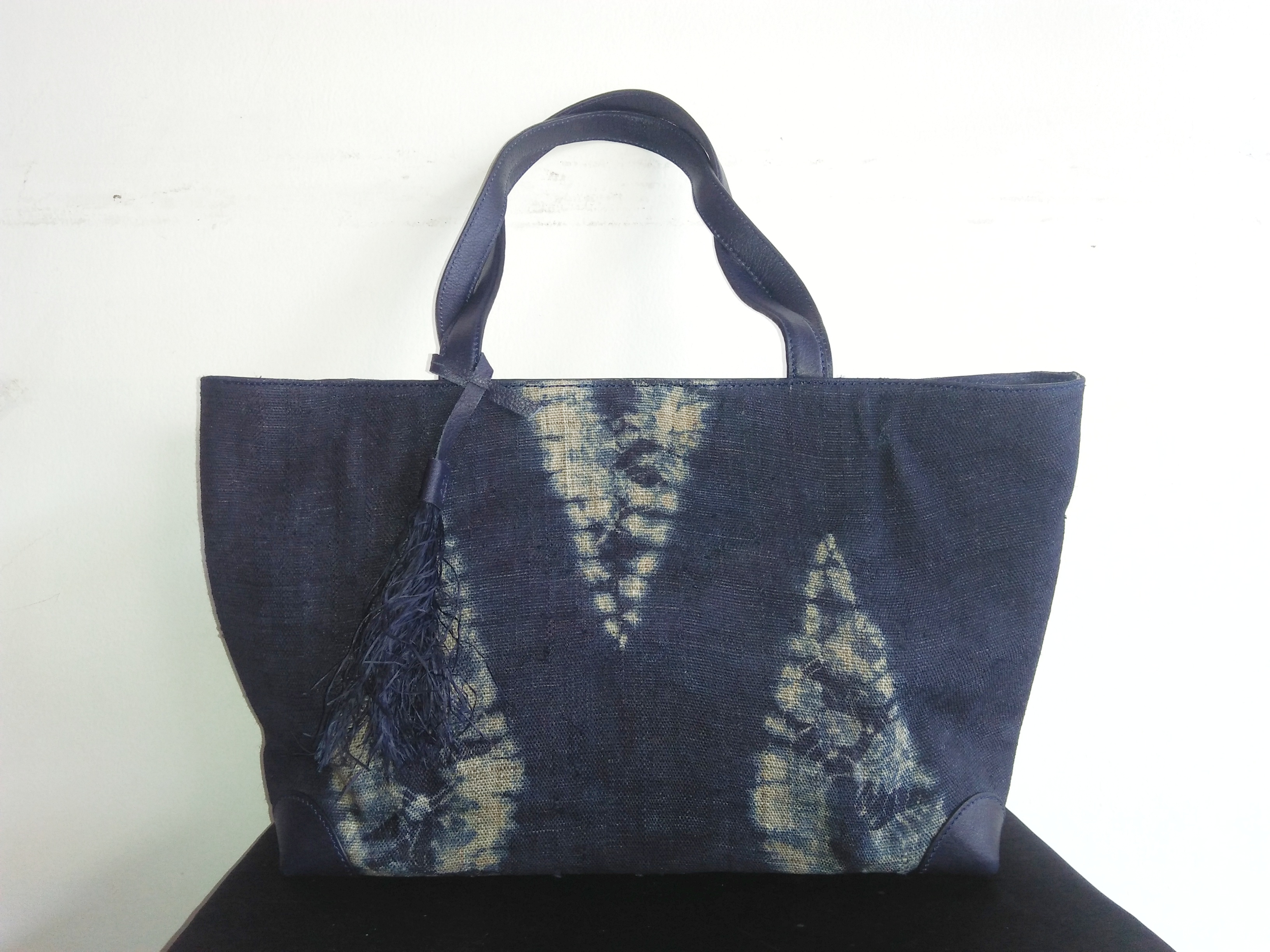 Doyo Tie Dye Handbag 02