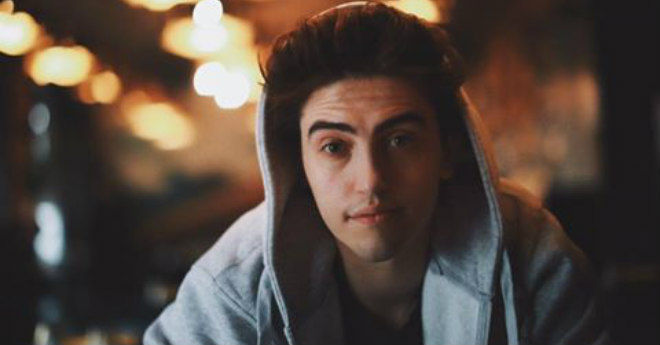SOLO UN PO' E' IL NUOVO SINGOLO DI MICHELE BRAVI