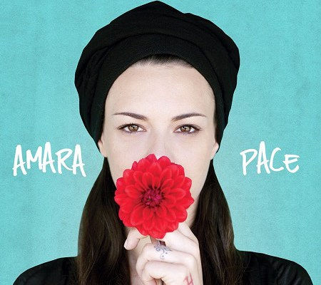 PACE: il nuovo album di AMARA