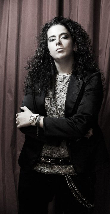 "ANCHE SOLO PER STASERA" E' IL NUOVO SINGOLO DI MIRIAM RICORDI