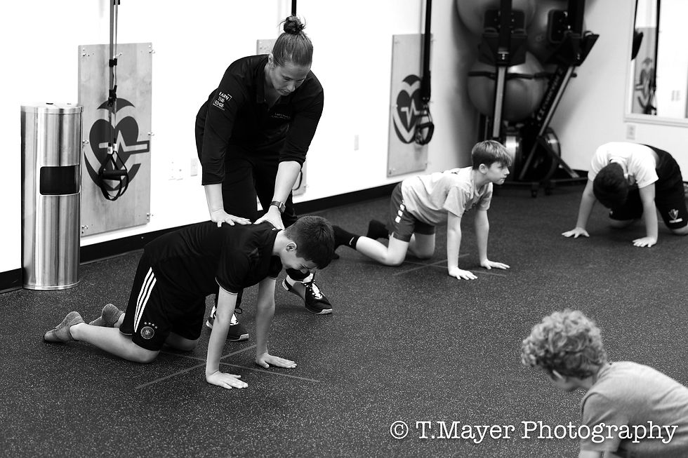 Pittsburgh area athletes in Injury Prevention program before Speed and Agility training with Pittsburgh's best athlete training program, Earn the Edge Performance.