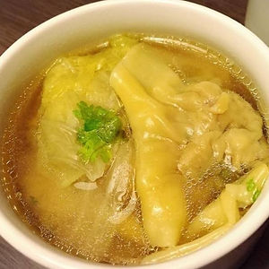 N°03 Entrée soupe de ravioli aux poulets