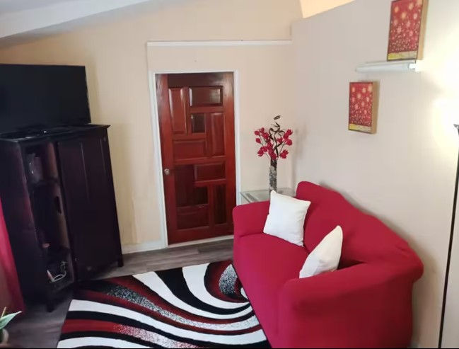 WIX DOLO LIVROOM QUEEN.jpg
