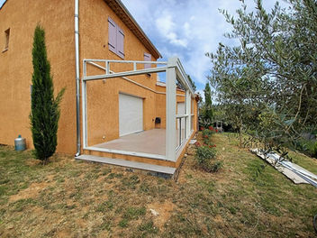 VERANDA TOURVES 83170
