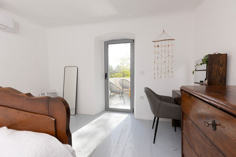 Villa Floresco - master bedroom