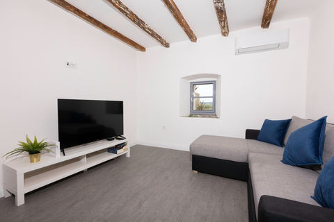 Villa Floresco - TV room