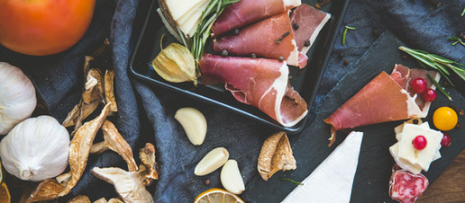 4 motivi per cui si tende a mangiare troppo inconsapevolmente
