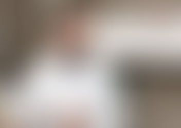 Dr. Bruno Werneck mostra equipamento da cirurgia robótica