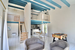 Maison B