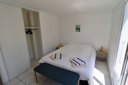 Chambre avec placard