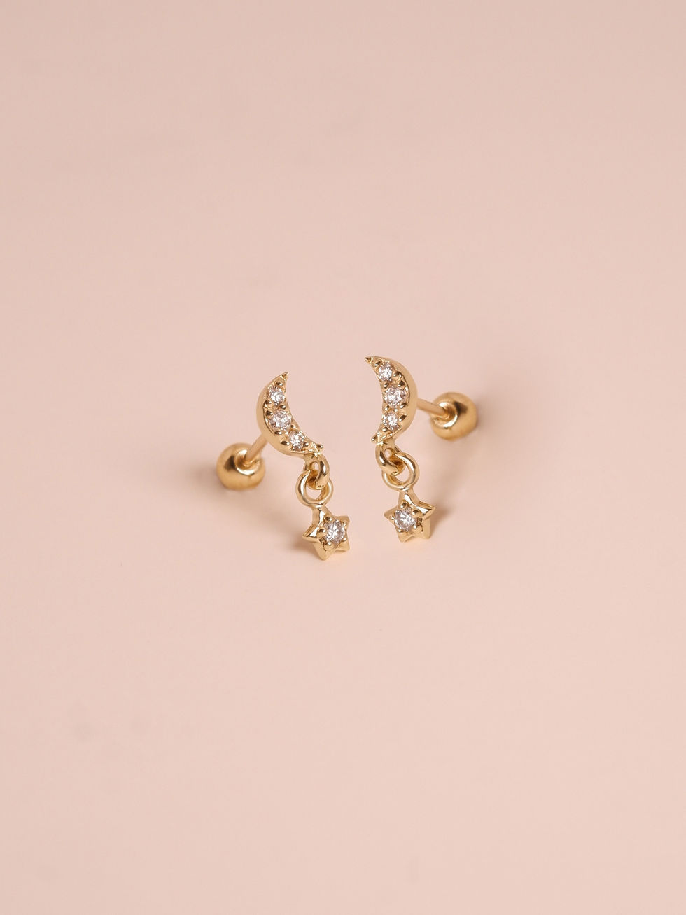ภาพขนาดย่อ: ต่างหูทองแท้ 9k Dangling Moon And Star with Diamonds(แป้นหมุน)