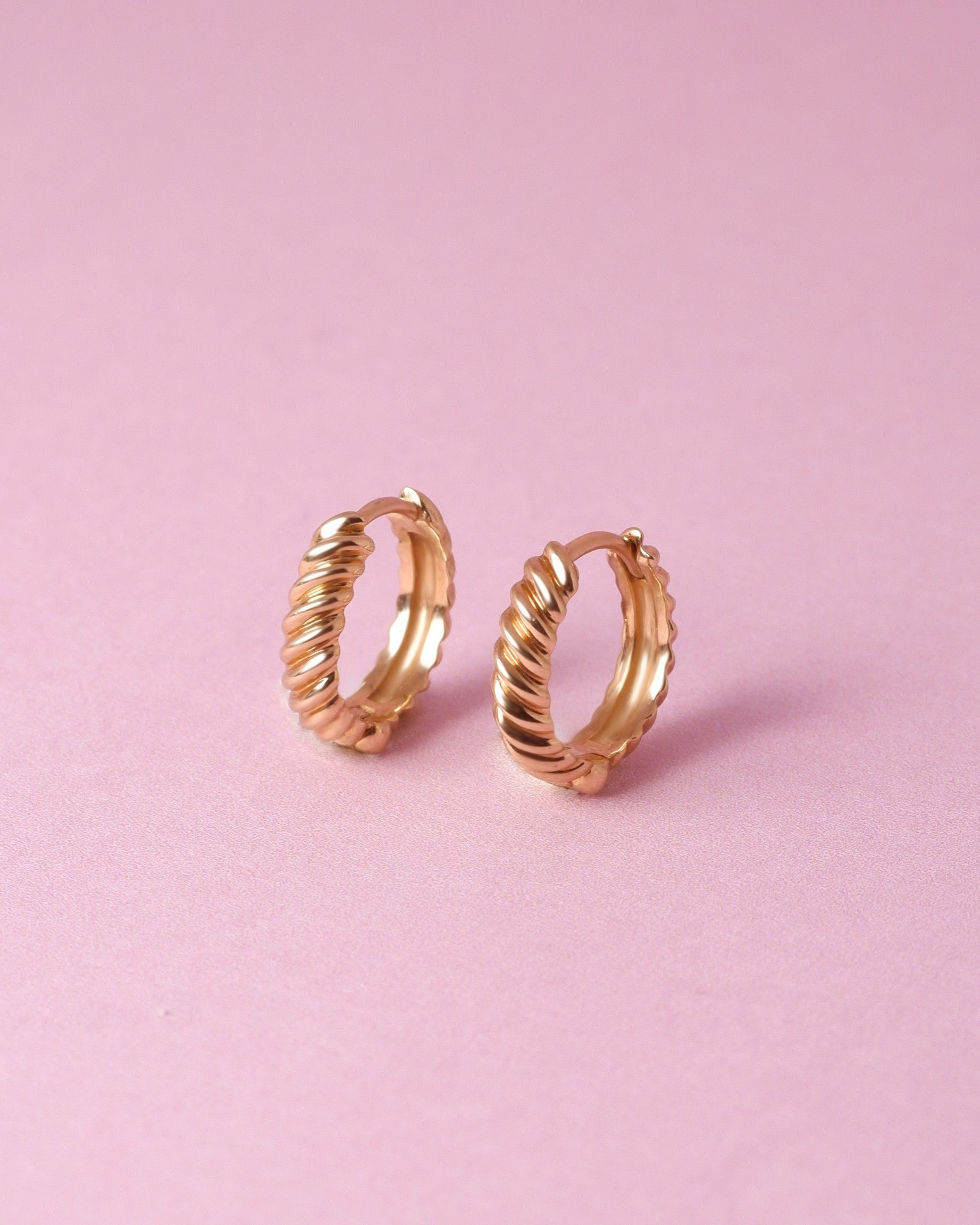 ต่างหูทองแท้ 9k Swirl Medium Size