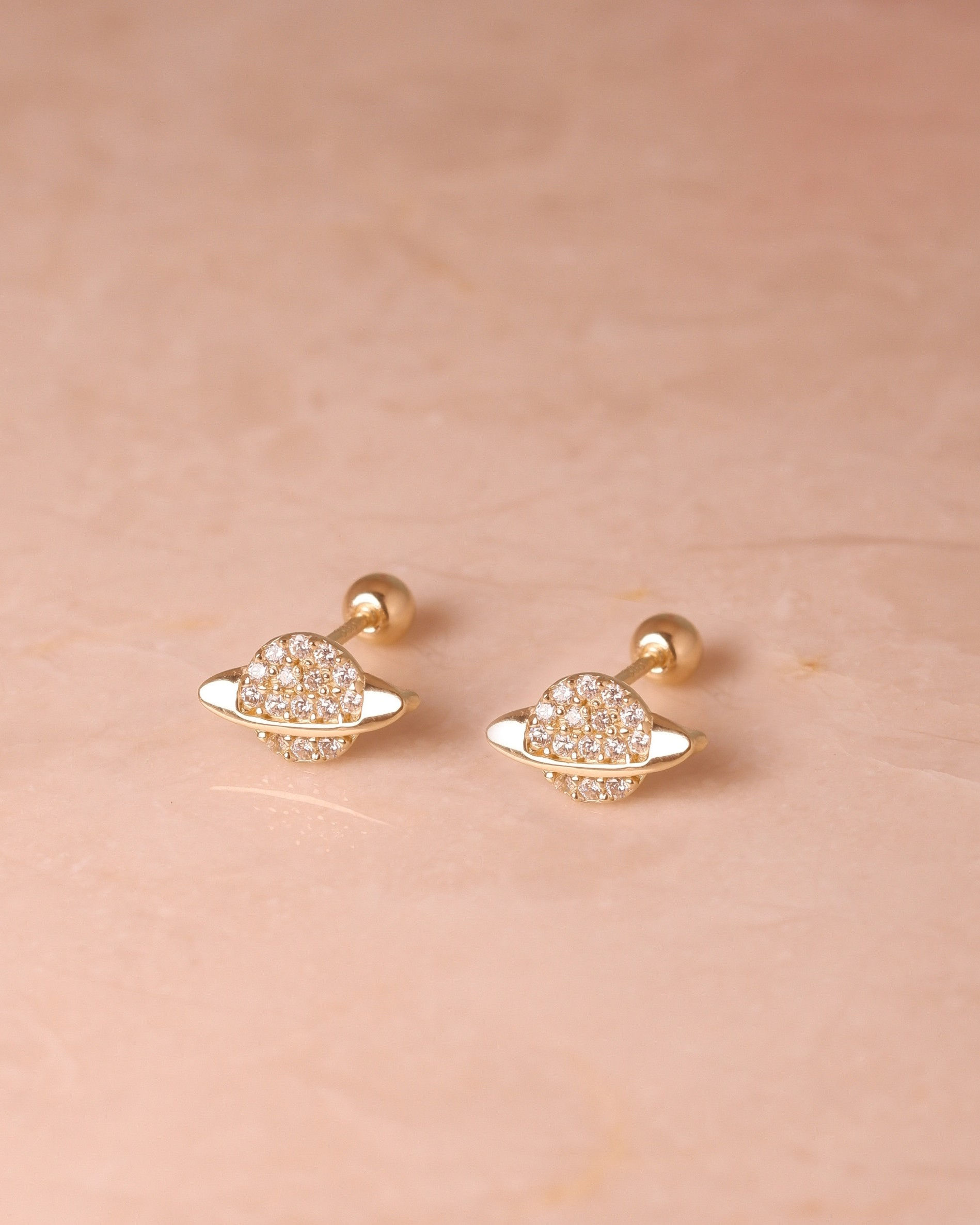 ต่างหูปักก้านทองแท้ 9K Saturn Diamonds (แป้นหมุน)