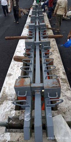 MODULAR EXPANSION JOINT