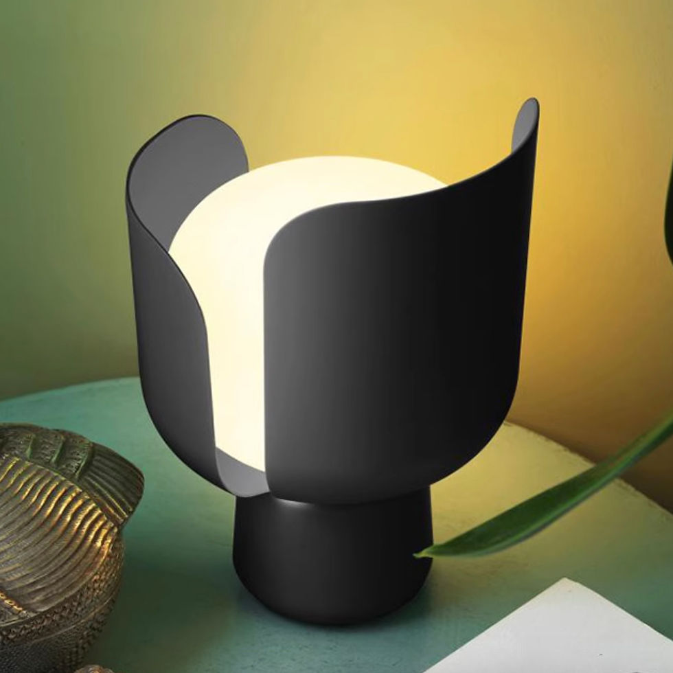 Thumbnail: Blomst table lamp