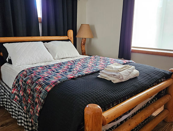 Manse_bedroom