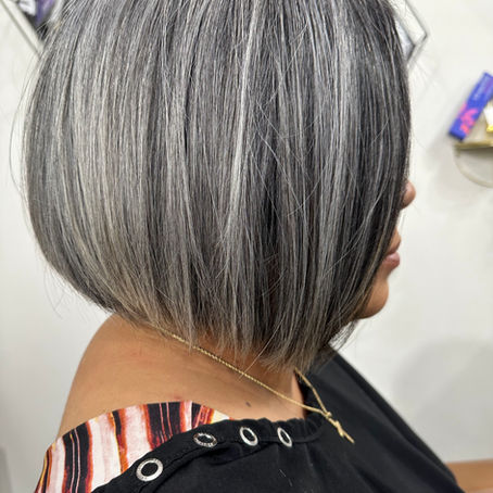 Embracing Grey Gracefully & On Your Terms