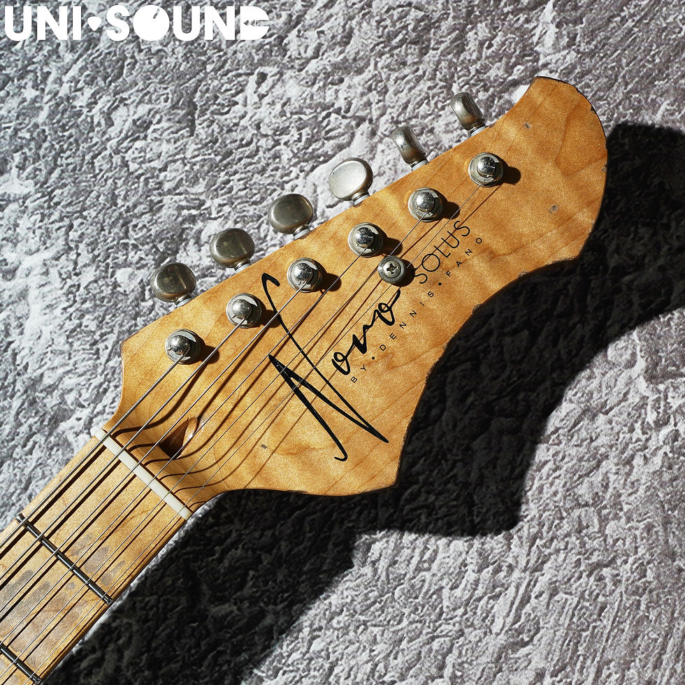 Thumbnail: Novo Guitars Custom Solus F2 - Two Tone Burst