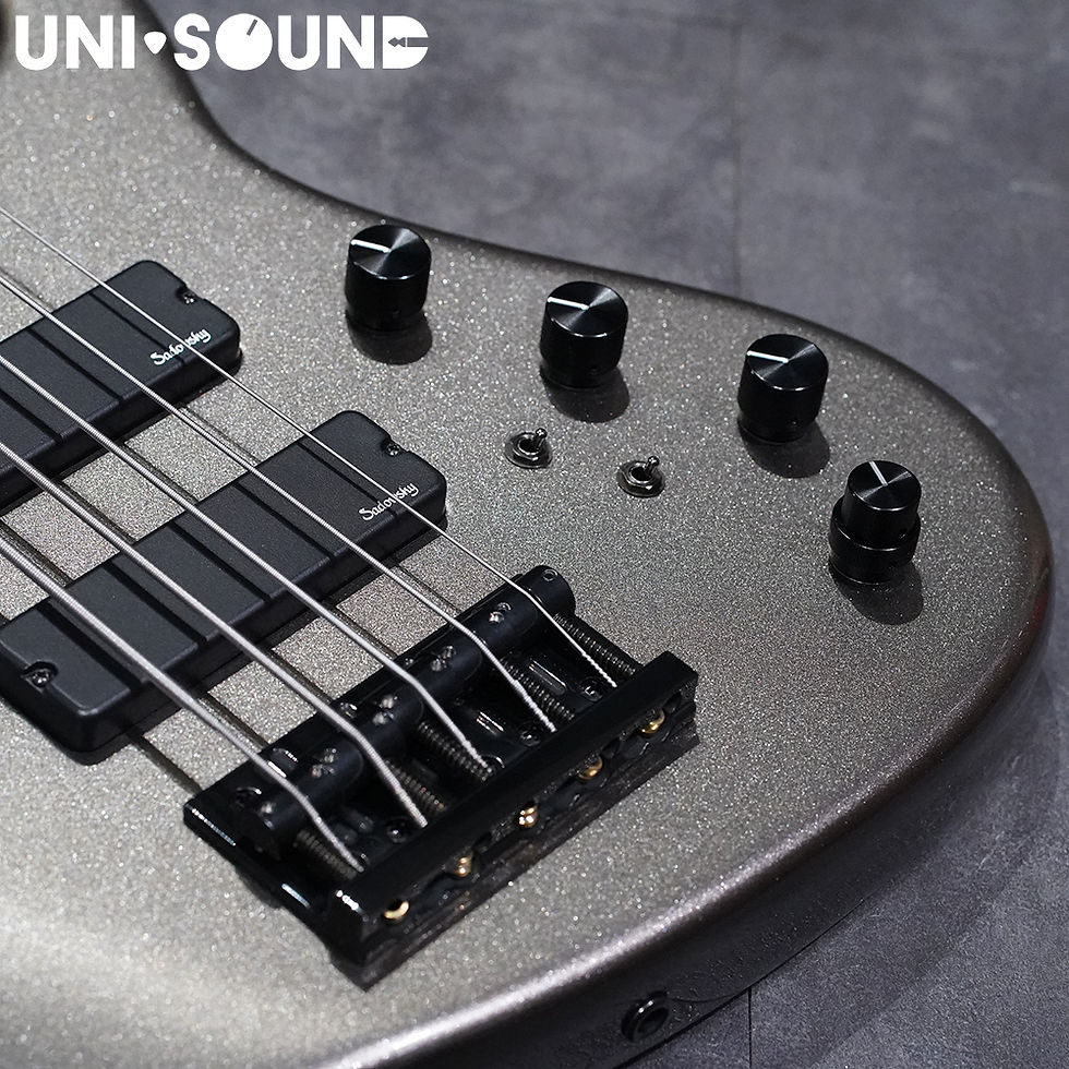 Thumbnail: Sadowsky Customshop Series 24-Fret Single Cut 5 - Used