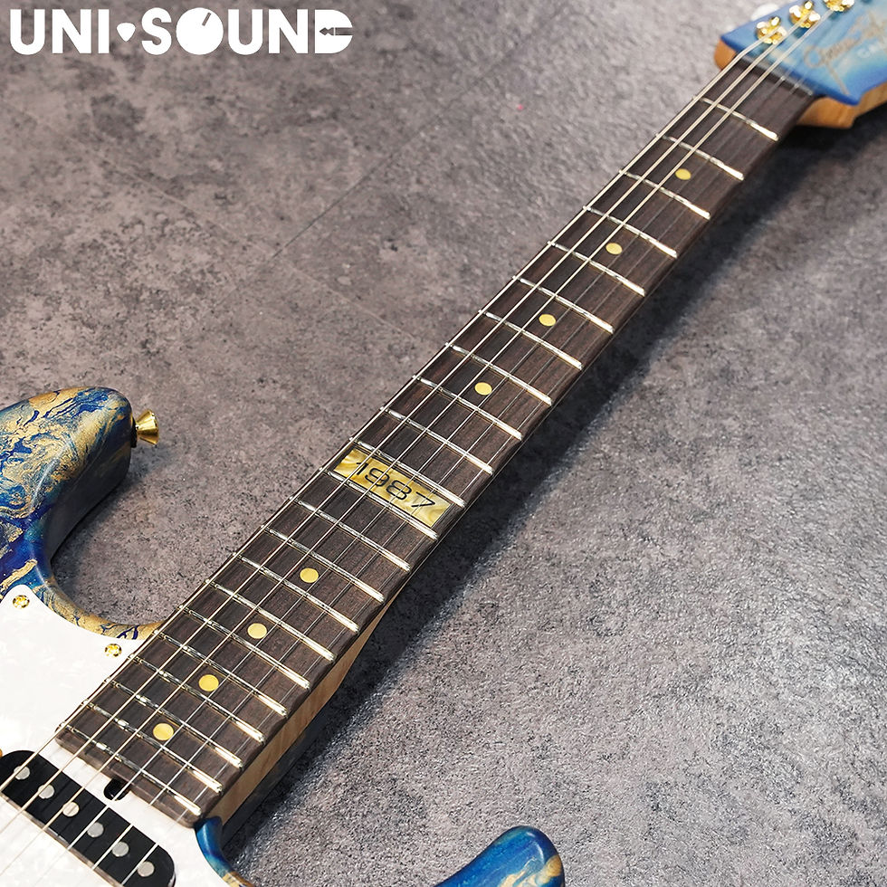 Thumbnail: James Tyler Studio Elite 1987 35th Anniversary Model