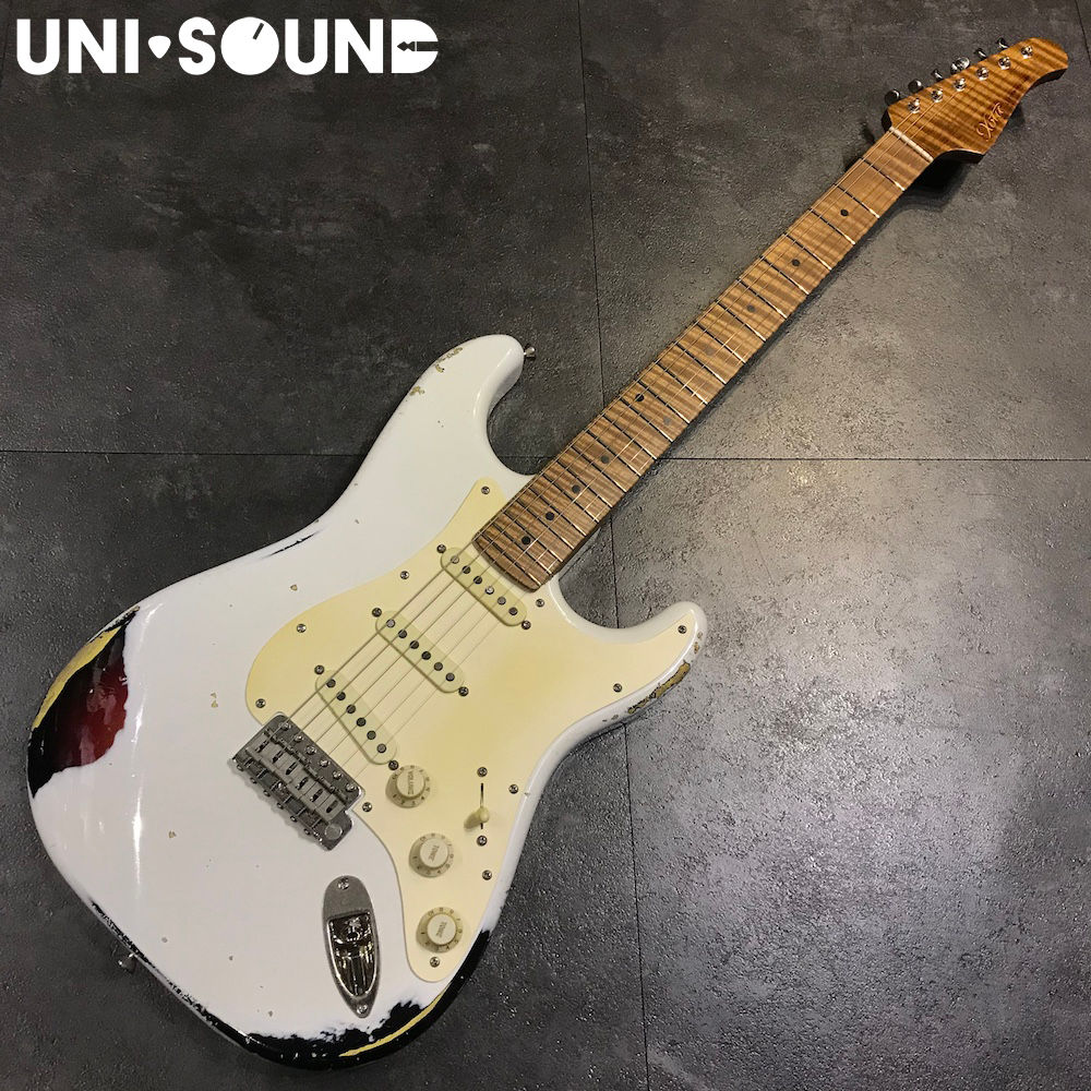 Xotic XSC-1 - Olympic White over Sunburst - Heavy Aged